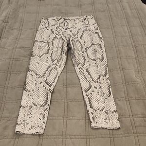 Evolution and Creation Snake Print Leggings - Black and Gray Size L!